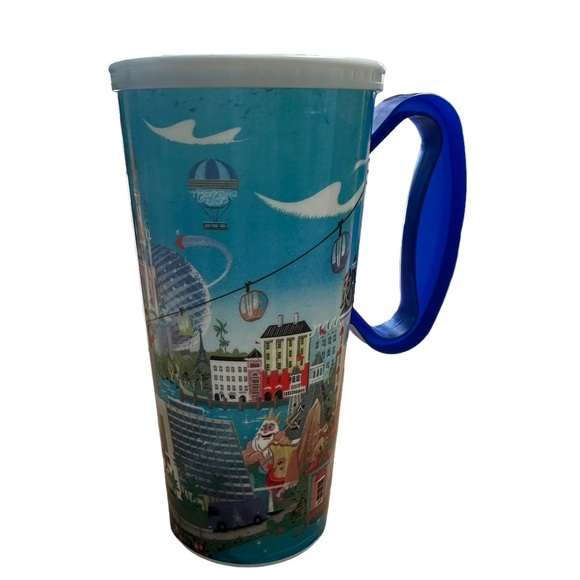 Walt Disney World 50th Anniversary plastic mug - Picture 4 of 8